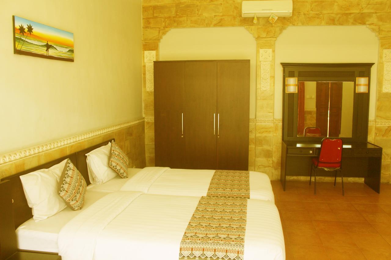 Hana Kuta Beach Hotel מראה חיצוני תמונה