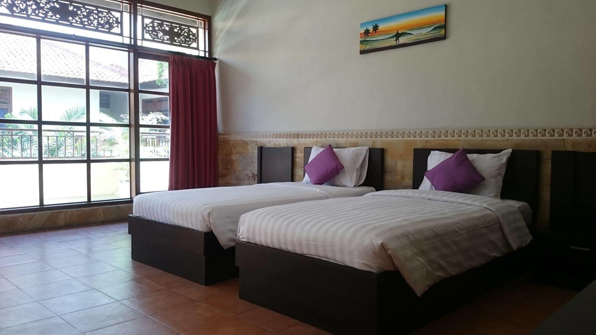 Hana Kuta Beach Hotel מראה חיצוני תמונה